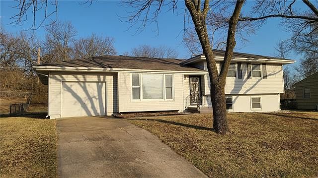 1st image of 9409 White Ave