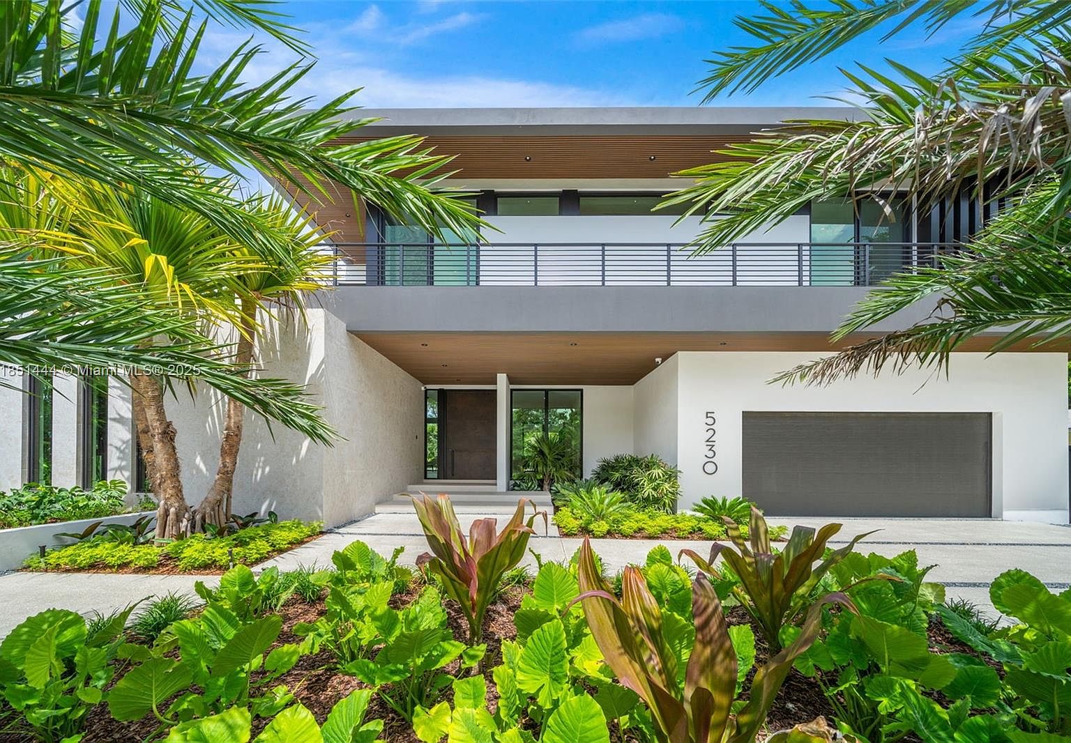 5230 SW 76th St, Miami, FL 33143 | Zillow