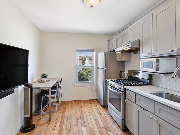 5th image of 158-41 76th Ave #1