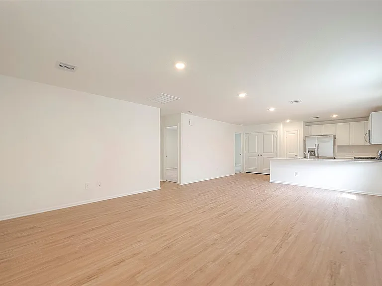 1491 Las Cuevas Dr — Photo 5