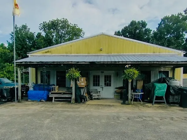 388 Old Bear Creek Pike, Columbia, TN 38401