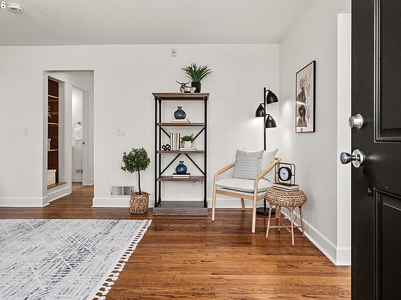 5th image of 4730 N Amherst St