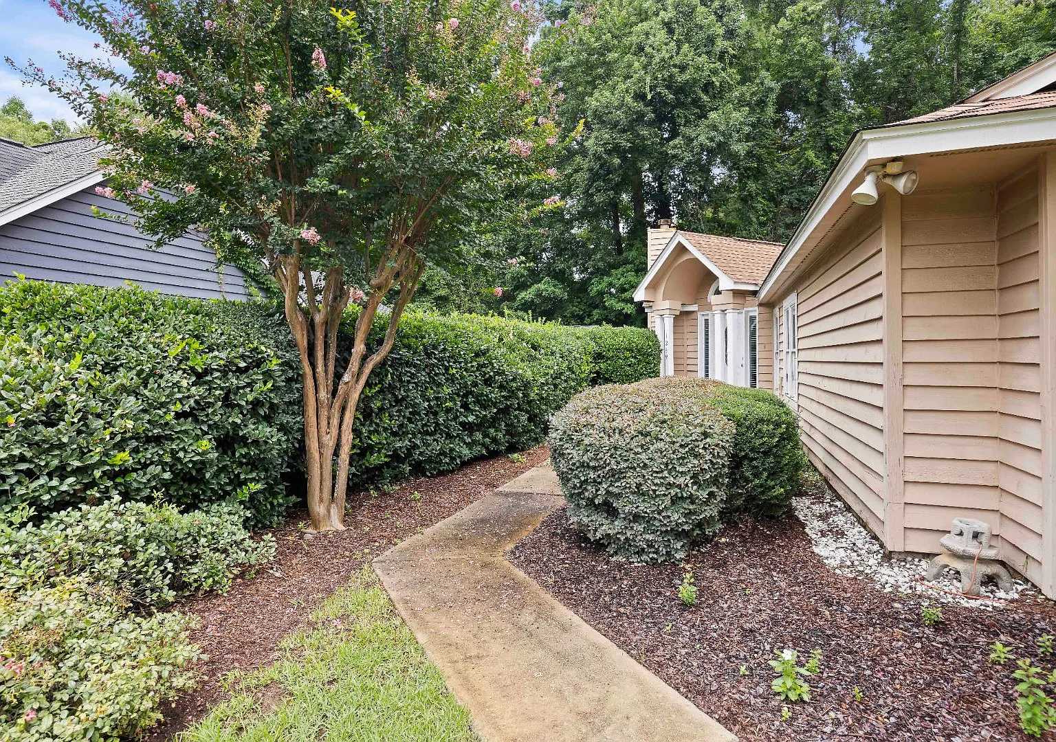 1289 Llewellyn Rd — Photo 4
