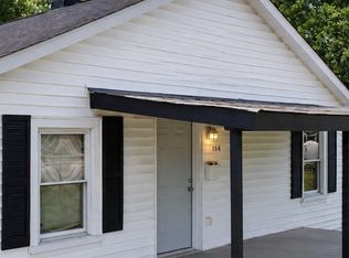 1414 E Washington St, Petersburg, VA 23803