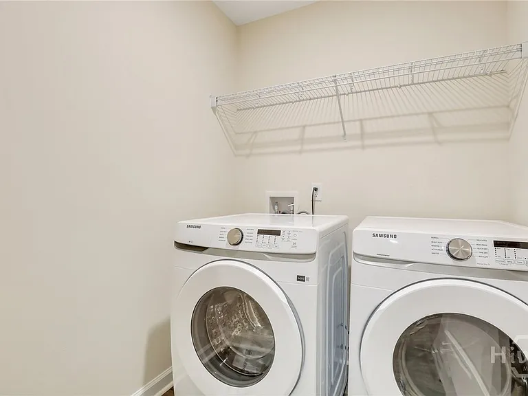 211 Vinesville Ct — Photo 25