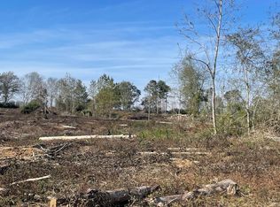 2 Sinclair Rd, Columbia, MS 39429