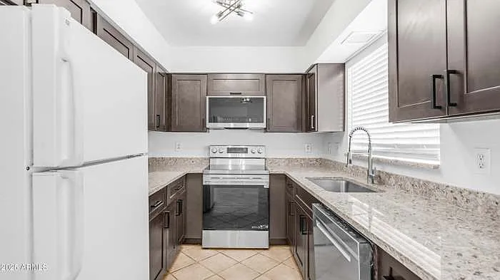 765 N Arrowhead Dr #1 — Photo 1
