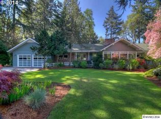884 Woodland Dr, Silverton, OR 97381
