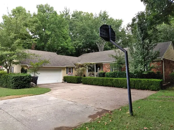 8451 E 125th St, Bixby, OK 74008