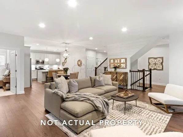 7476 County View Pl, Powell, OH 43065