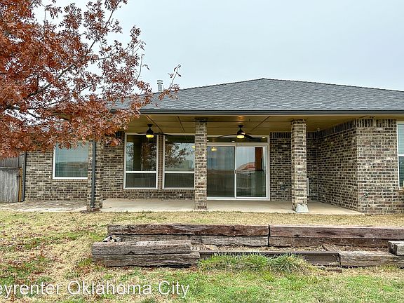 4th image of 1208 Penn Ln