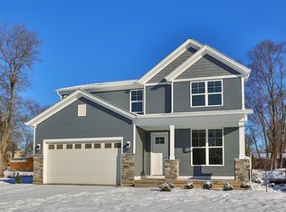 5026 Meyers Ln, Blue Ash, OH 45242