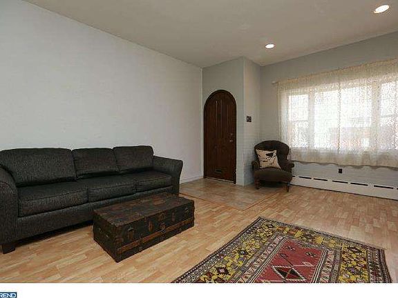 3rd image of 734 Latona St