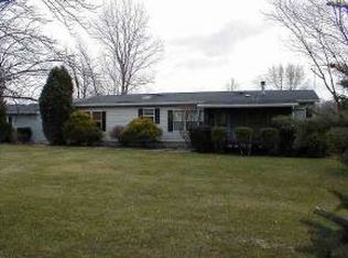 109 W 600n N, Knox, IN 46534