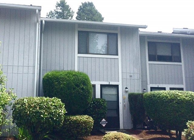 1st image of 25220 105th Pl SE Unit Q2