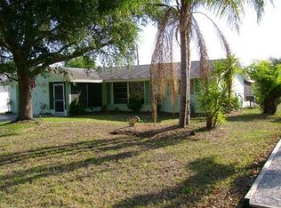 2481 Sandy Ln, Englewood, FL 34224
