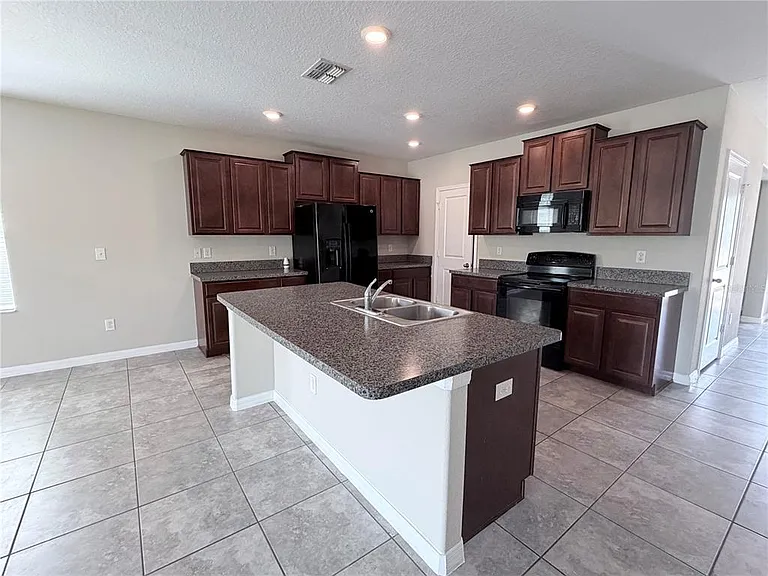 10013 Crested Fringe Dr — Photo 7
