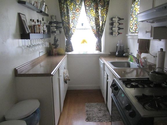 5th image of 1658 Fell St #2