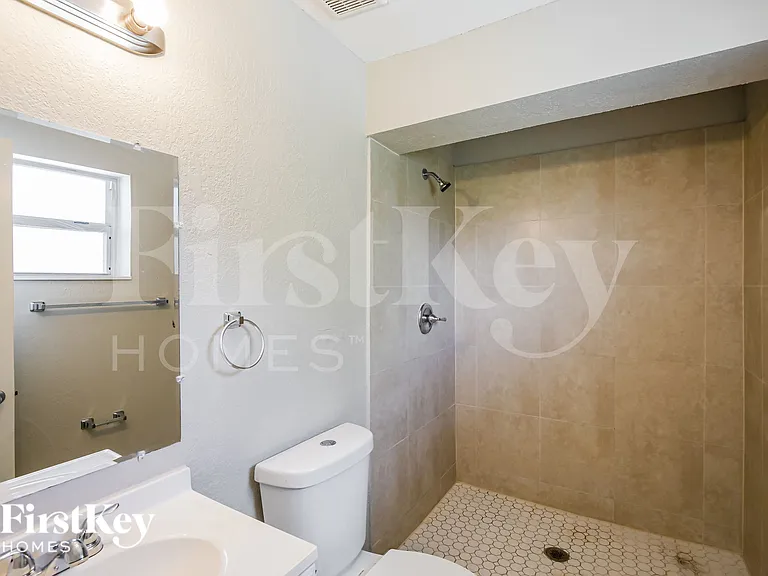 5980 NW 24th Ct — Photo 12