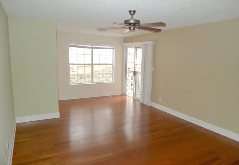 4208 Santa Fe Pkwy — Photo 22