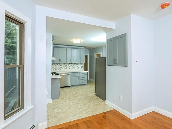 3rd image of 350 Winthrop St #1