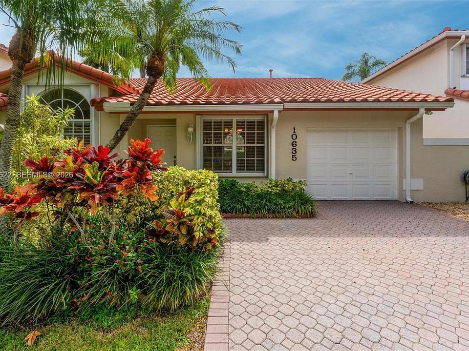 1st image of 10635 NW 54th St