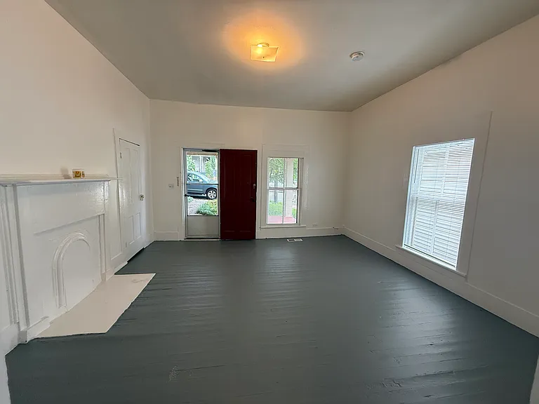 805 Wells Ave SE #A — Photo 4