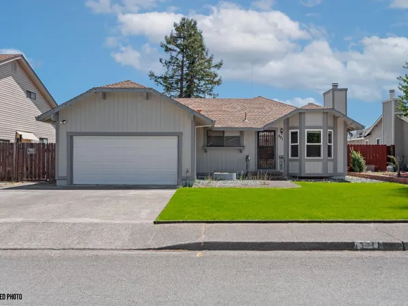 371 Sherry Drive, Ukiah, CA 95482