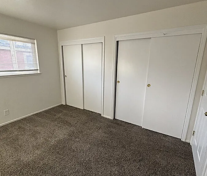 1112 Evelyn Ln #B — Photo 5