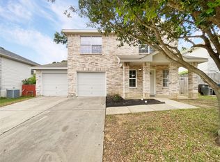 1318 Pigeon Ct, Grand Prairie, TX 75051