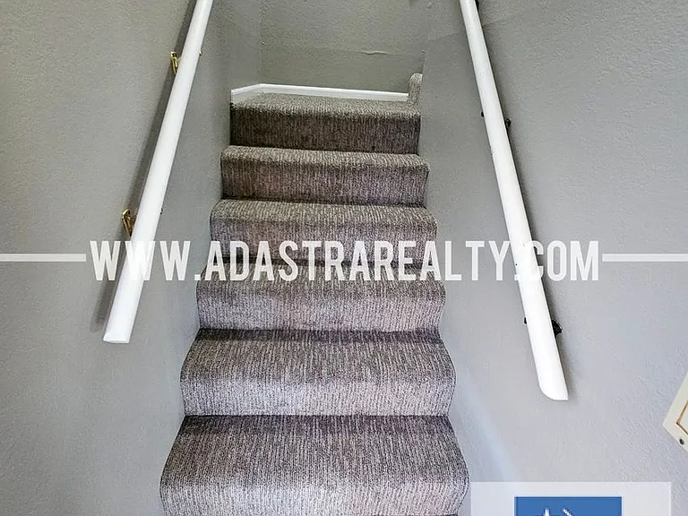 1316 E 123rd Ter #A — Photo 17