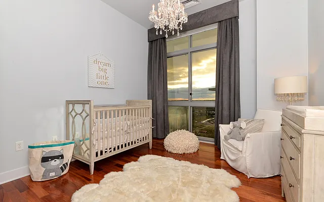 Sold by Avenue Residential | media 2
