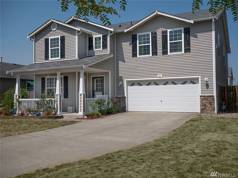 1st image of 203 Silvernail St NE