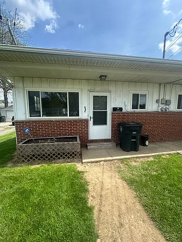 525 & 527 High Grove Blvd #2 Photo 1