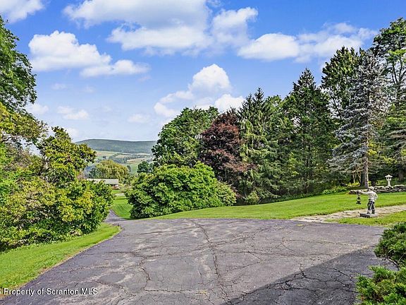 3rd image of 1908 Newton Ransom Blvd