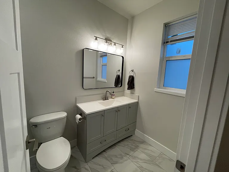 3722 Cyprus Way — Photo 11