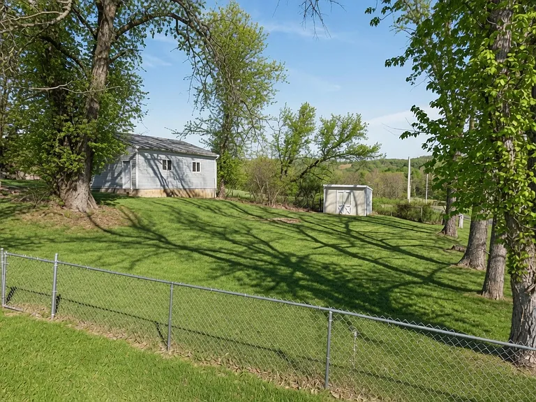 3734 Carol Park Rd — Photo 35