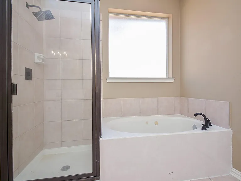 3011 Nickleby Ct — Photo 29