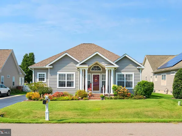 22 Clearview Dr, Milford, DE 19963