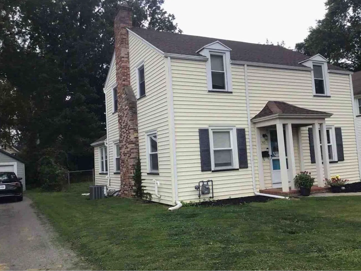 3 bed, 1500 sqft, $2,450 — Photo 4