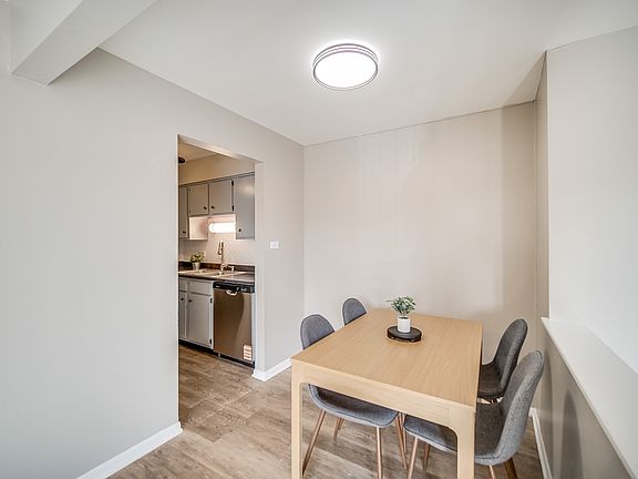 5th image of 15816 Terrace Dr #2W