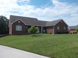 5716 Sawyers Green Trl, Seymour, TN 37865