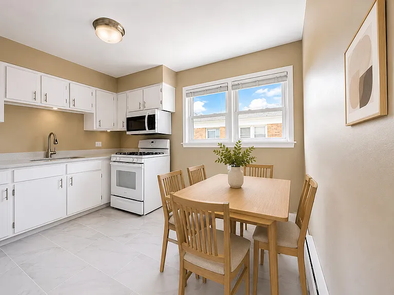 1525 Homestead Rd #3 — Photo 4
