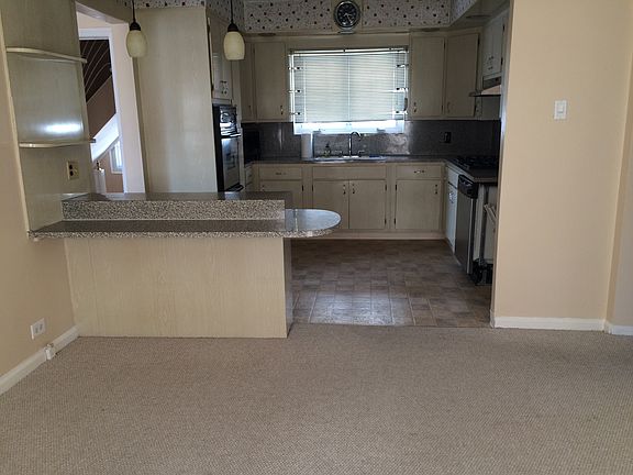 2nd image of 8921 15th Ave #2