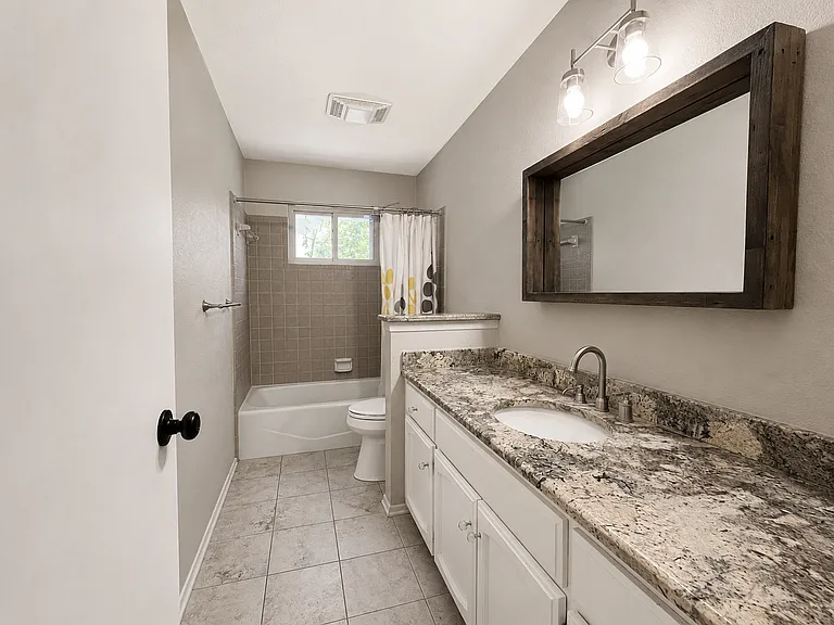 14802 Canonero St — Photo 11