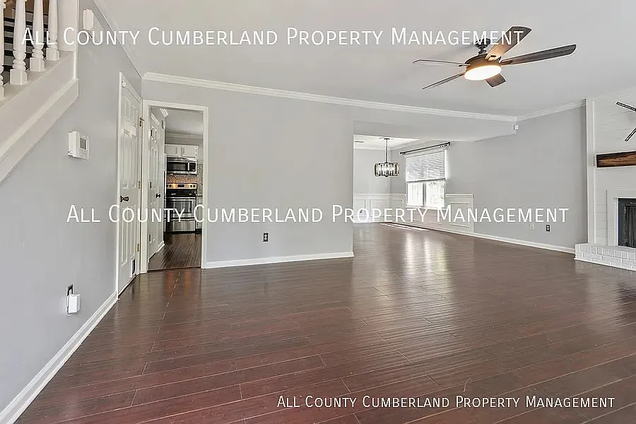 2 bed, 2.5 bath, 1412 sqft, $2,050 — Photo 3