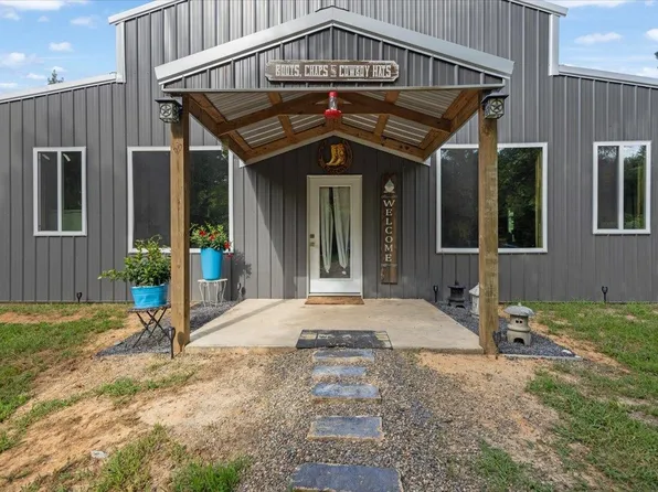 1916 County Road 3320, Pittsburg, TX 75686