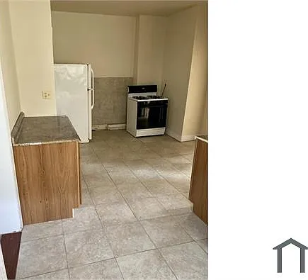 532 Vanderbilt Ave #1 — Photo 5