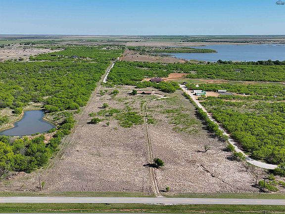 3rd image of 2554 NW Access Rd