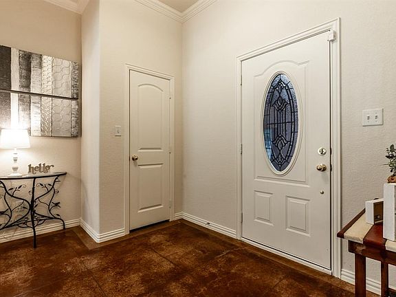 4th image of 7005 Westover Dr